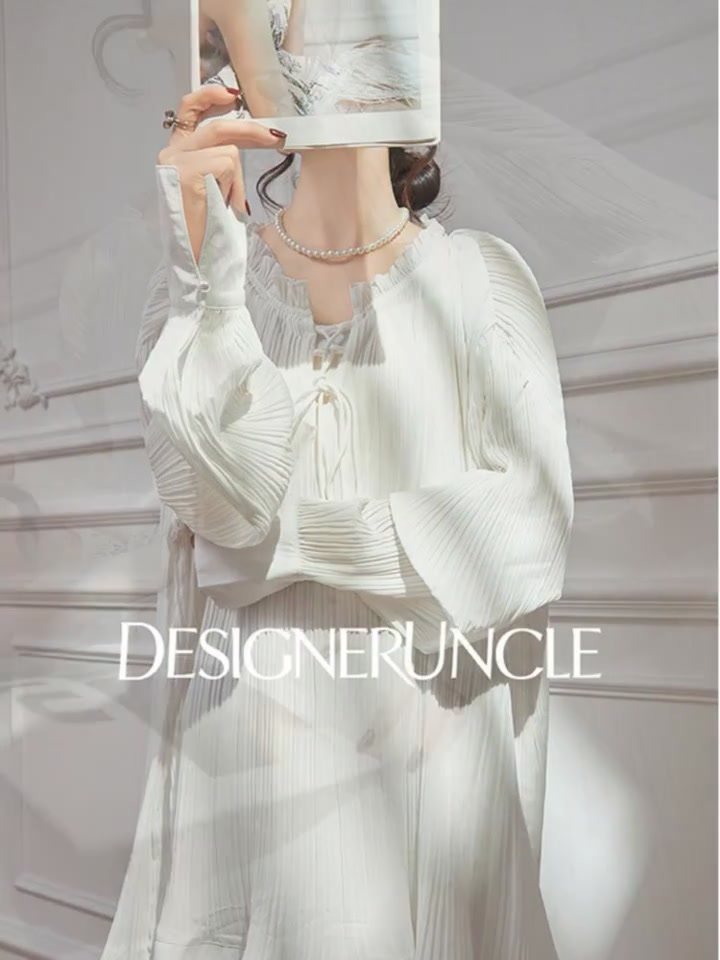 早春必入！这条荷叶边连衣裙也太显气质了吧💃