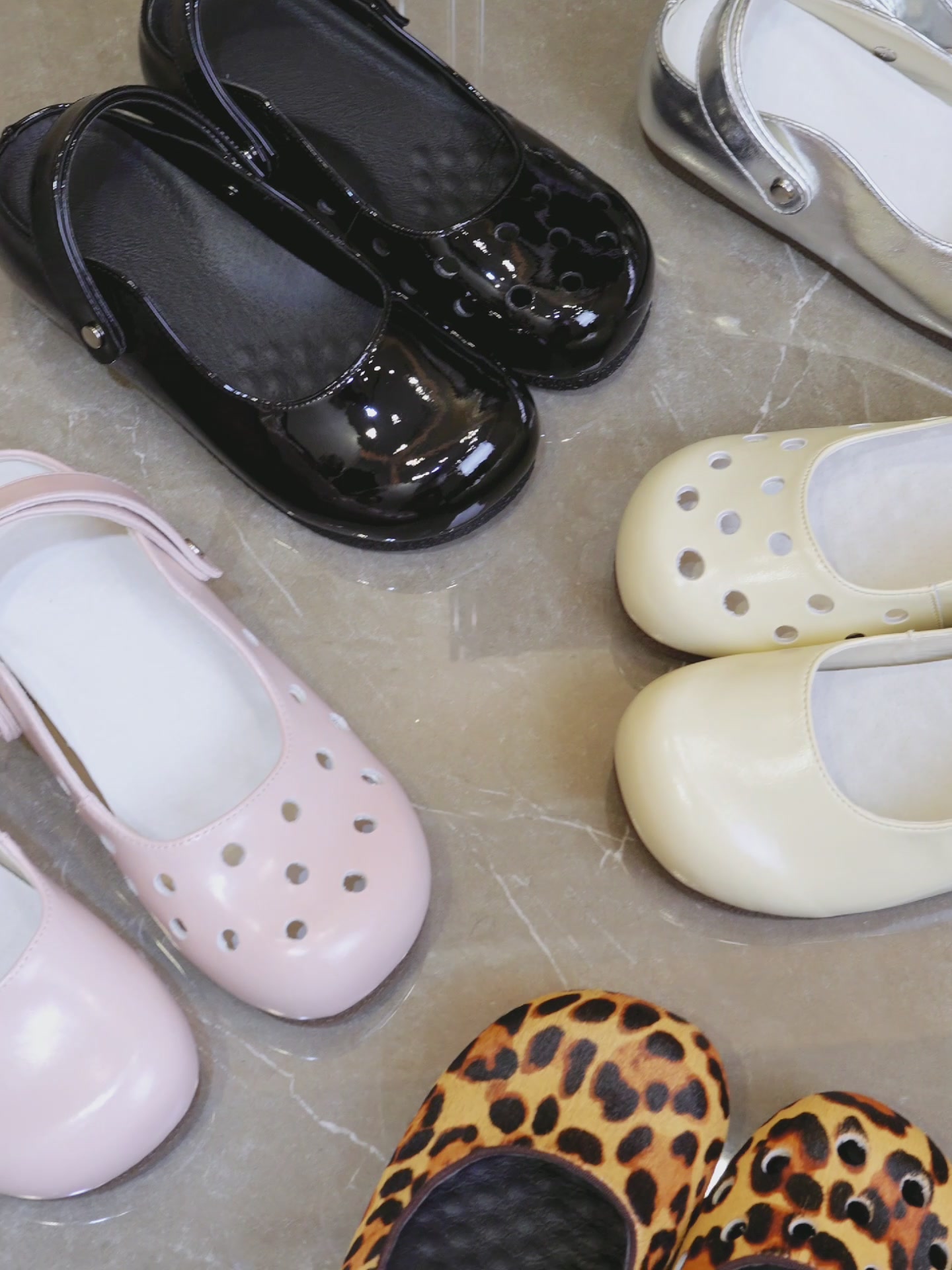 保罗·盖帝PLO·CART增高洞洞凉鞋：小个子的自信神器，一脚蹬出6CM气场