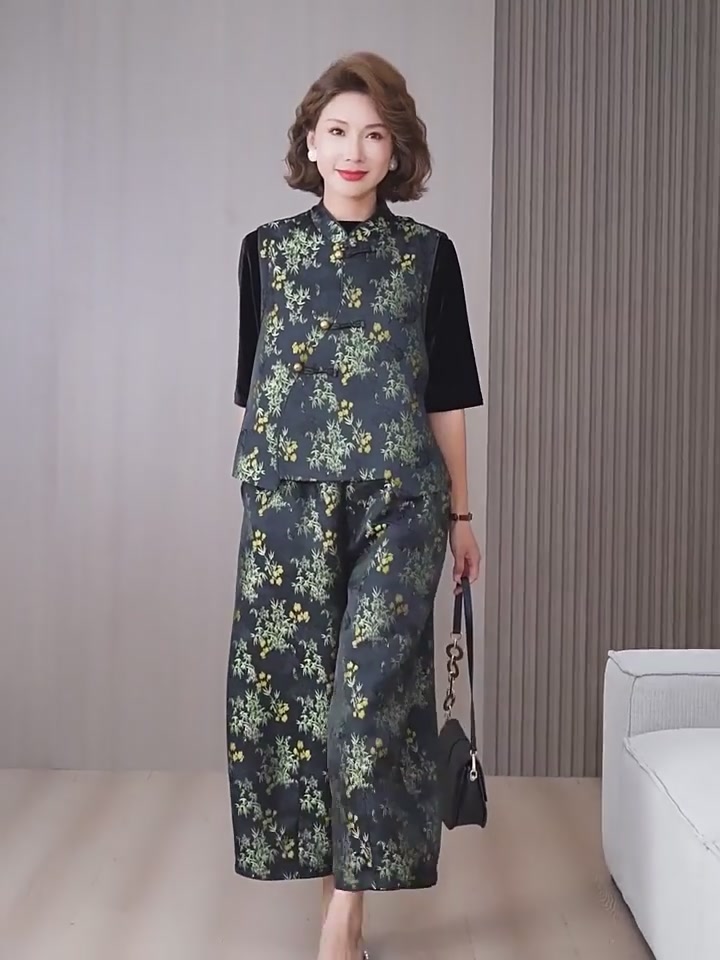 大江小黄鸭浴室垫：防滑神器还是智商税？