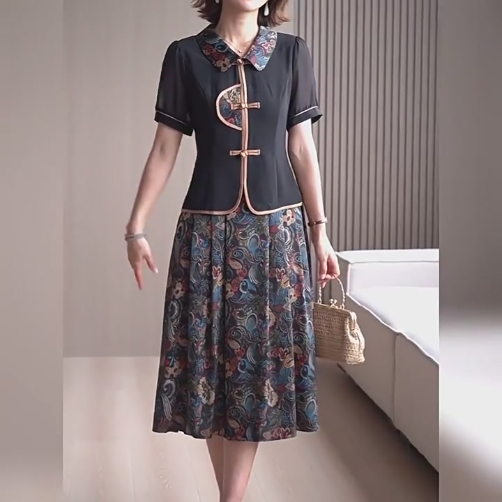 1299元买条妈妈裙，我是不是被复古优雅“割韭菜”了？