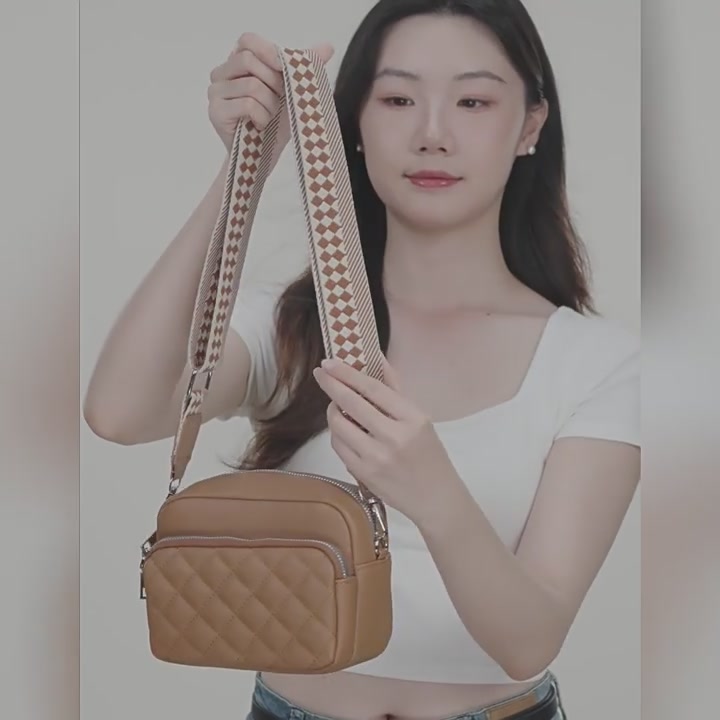 沙驰sport闪亮钻饰女凉鞋：文艺女生的夏日冒险