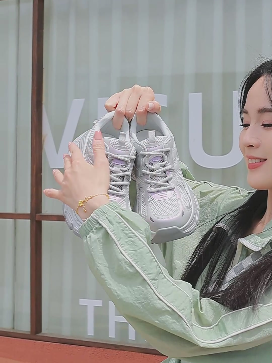 达芙妮老爹鞋测评：增高5cm不是梦，但透气性真的够吗？